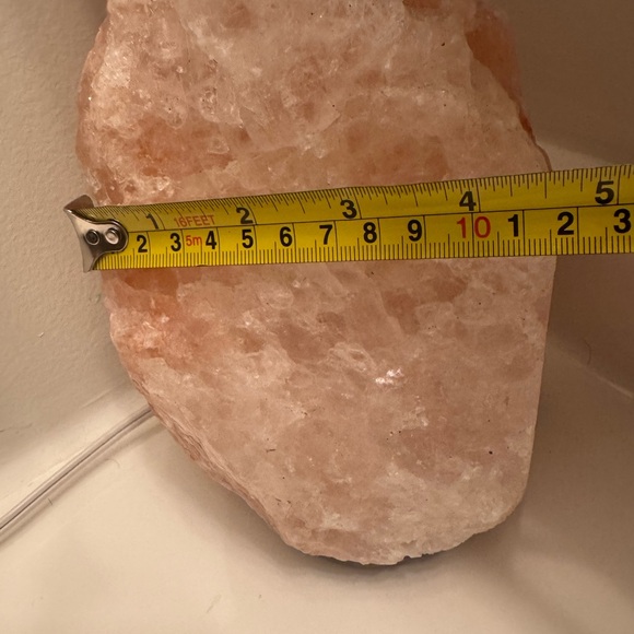 HIMALAYAN SALT CRYSTAL ROCK LAMP GLOW, KNOWN FOR PEACE MOOD, RELAXATION & REST - Picture 6 of 6